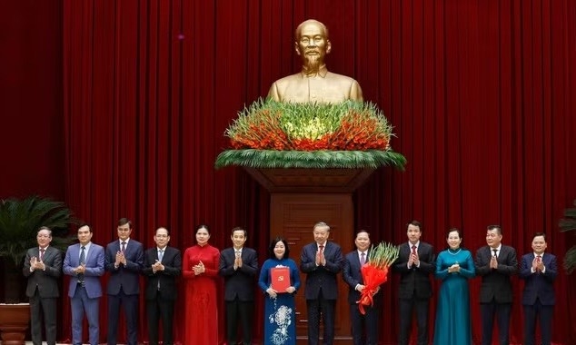 Hội nghị công bố các Quyết định về công tác cán bộ