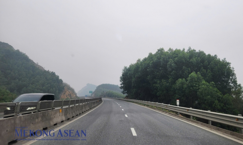 Đề xuất bổ sung 3 tuyến cao tốc vào quy hoạch mạng lưới đường bộ