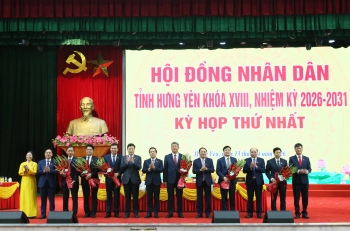 Ông Nguyễn Mạnh Quyền được bầu giữ chức Chủ tịch UBND tỉnh Hưng Yên