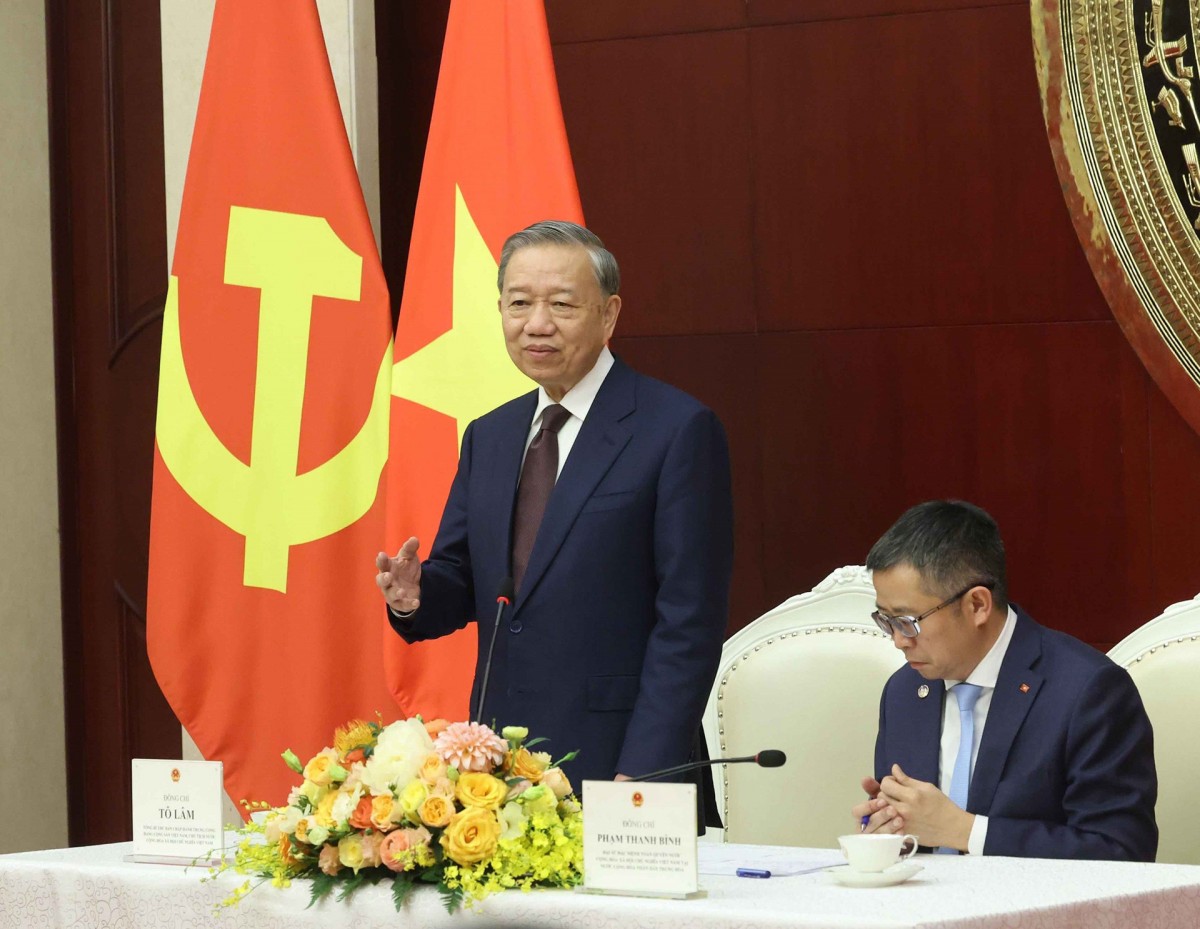 Tổng Bí thư, Chủ tịch nước Tô Lâm gặp gỡ cộng đồng người Việt tại Trung Quốc