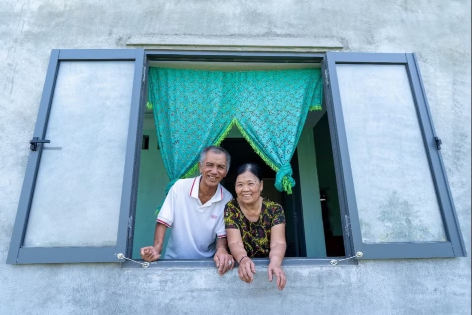 ADB bàn giao nhà cho người dân Đắk Lắk bị ảnh hưởng thiên tai ADB bàn giao nhà cho người dân Đắk Lắk bị ảnh hưởng thiên tai