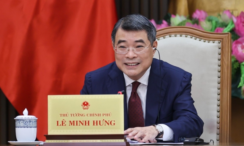 Đề nghị Singapore hỗ trợ Việt Nam xây dựng trung tâm tài chính quốc tế