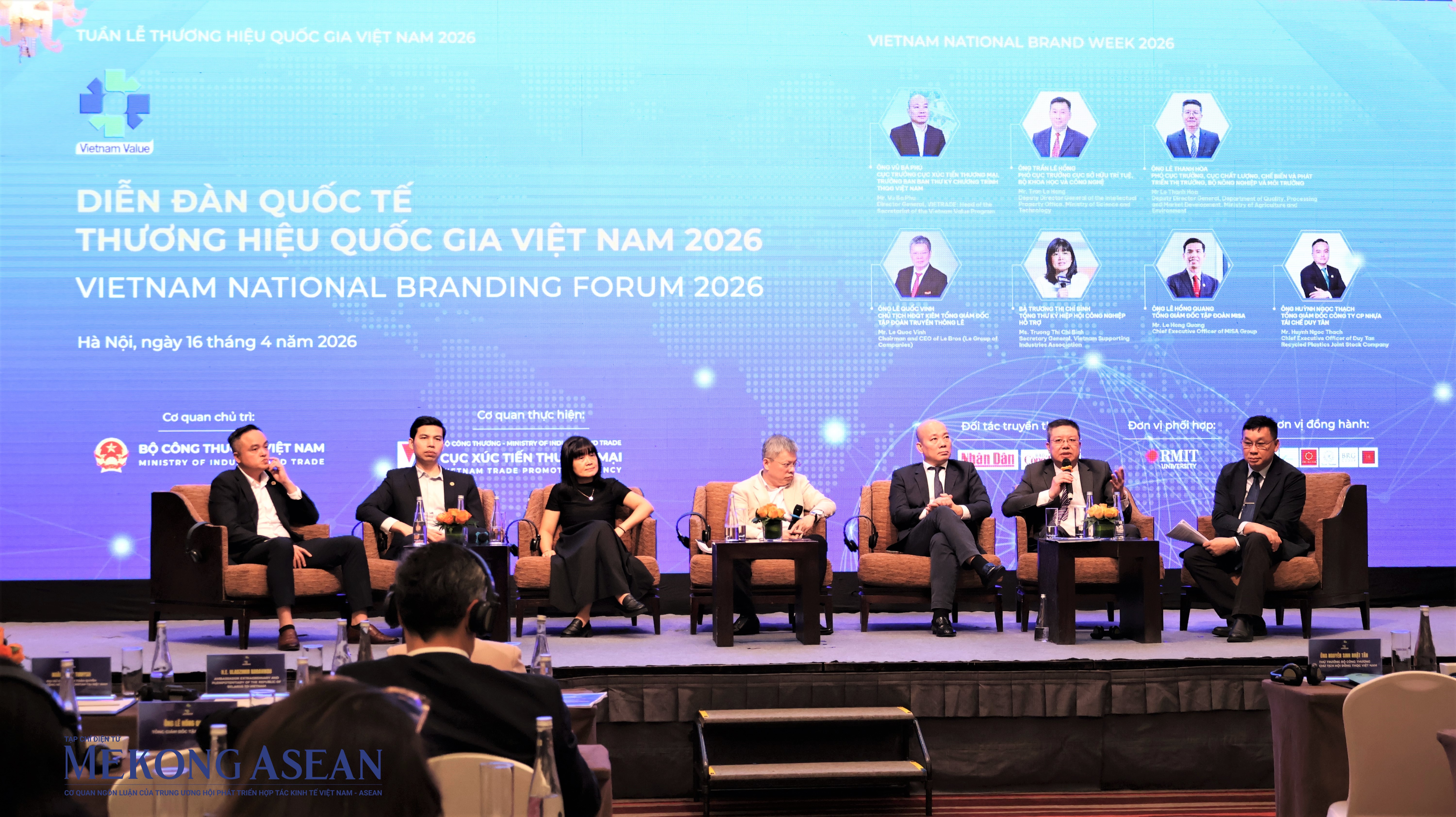 Định vị lại Thương hiệu Quốc gia: Thoát mác gia công, hướng tới Top 25 toàn cầu