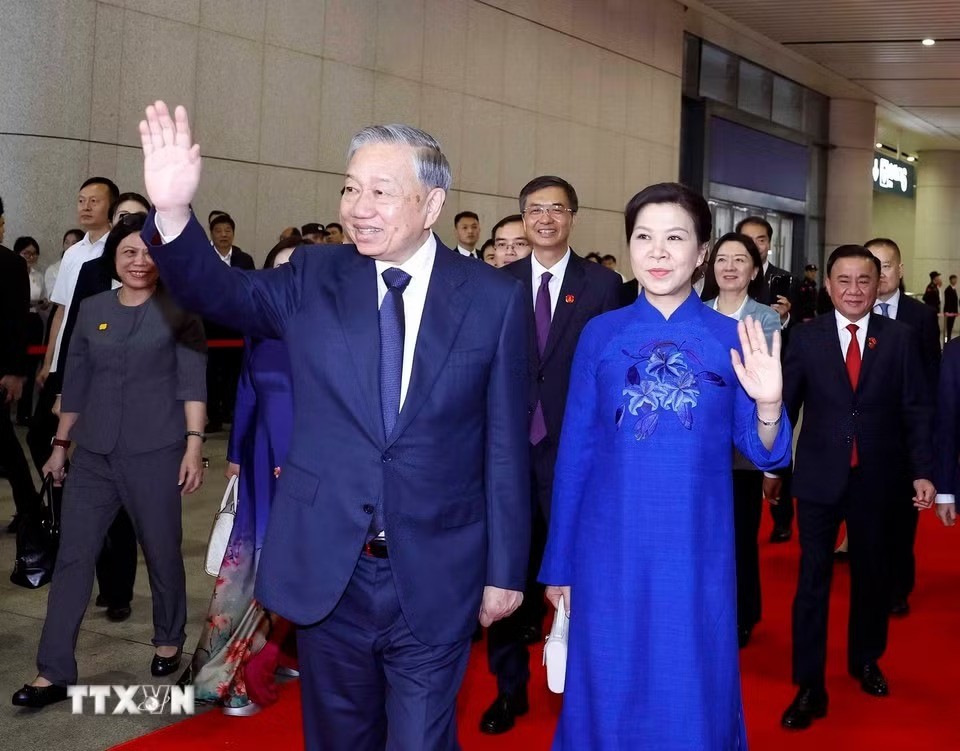 Tổng Bí thư, Chủ tịch nước kết thúc tốt đẹp chuyến thăm Trung Quốc