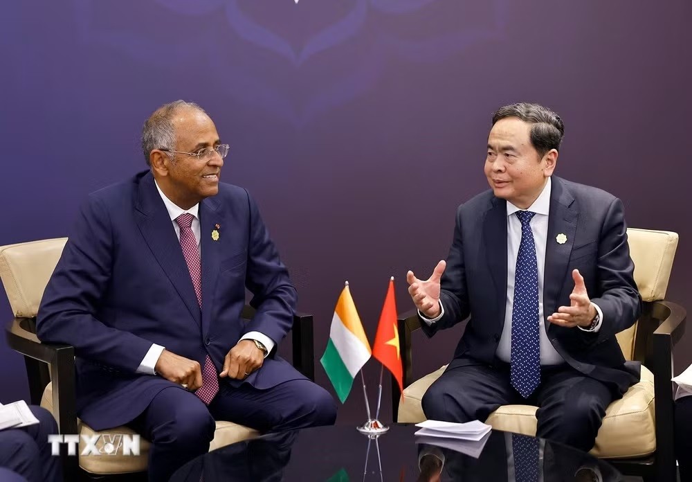 Chủ tịch Quốc hội gặp, hội kiến lãnh đạo một số nước nhân dịp tham dự IPU-152