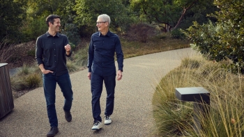 Ông Tim Cook sắp rời vị trí CEO Apple sau 15 năm