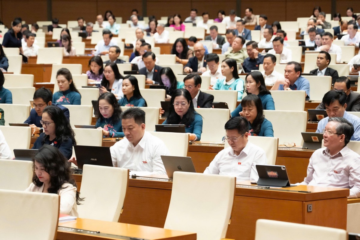 Người trẻ 30 năm lao động cật lực không mua nổi 1 căn nhà