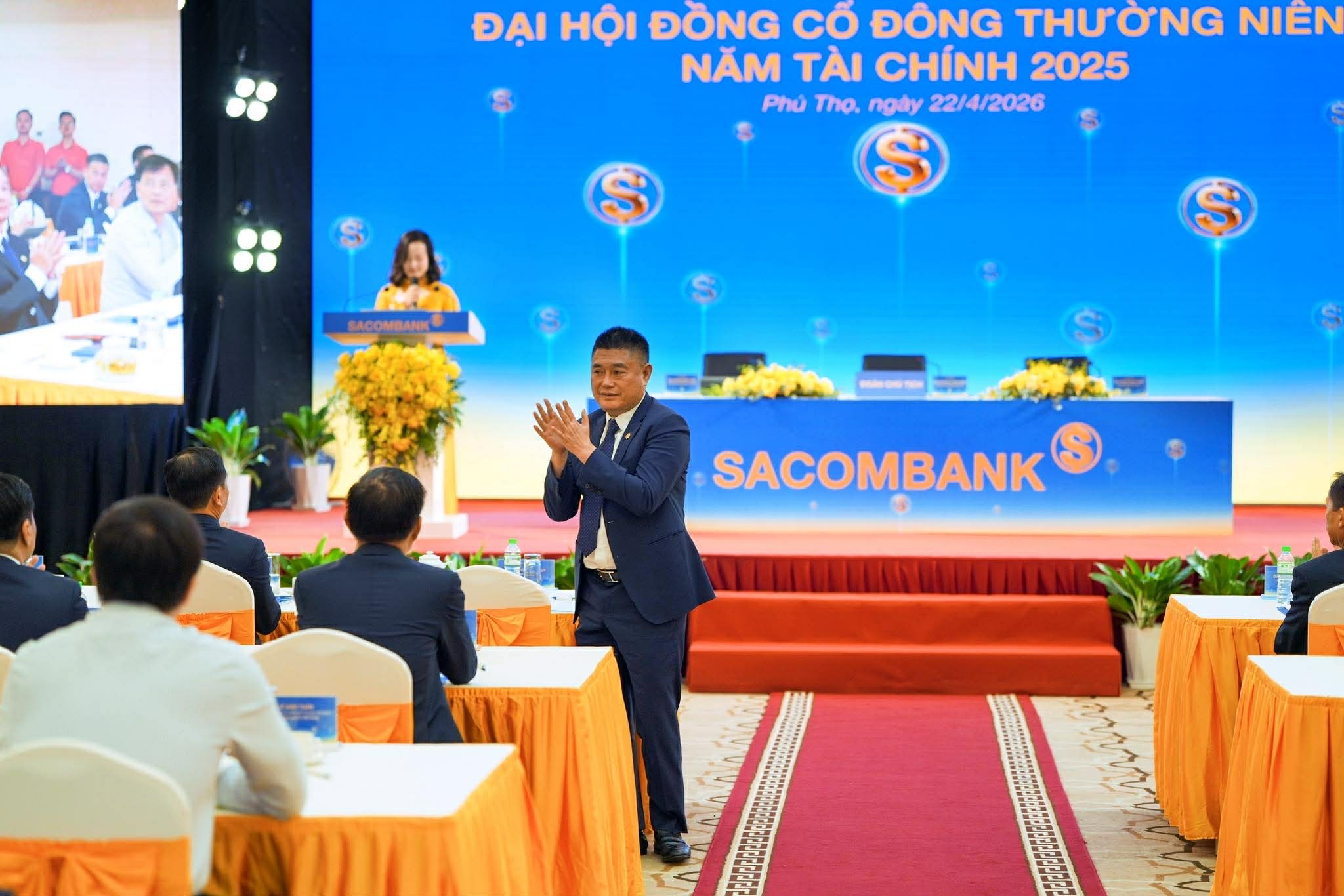 ĐHĐCĐ Sacombank: Một tờ trình không được thông qua