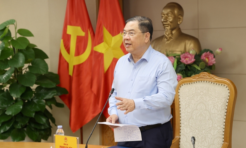 Cắt giảm thủ tục, đa dạng hóa nguồn vốn cho các dự án đường sắt trọng điểm