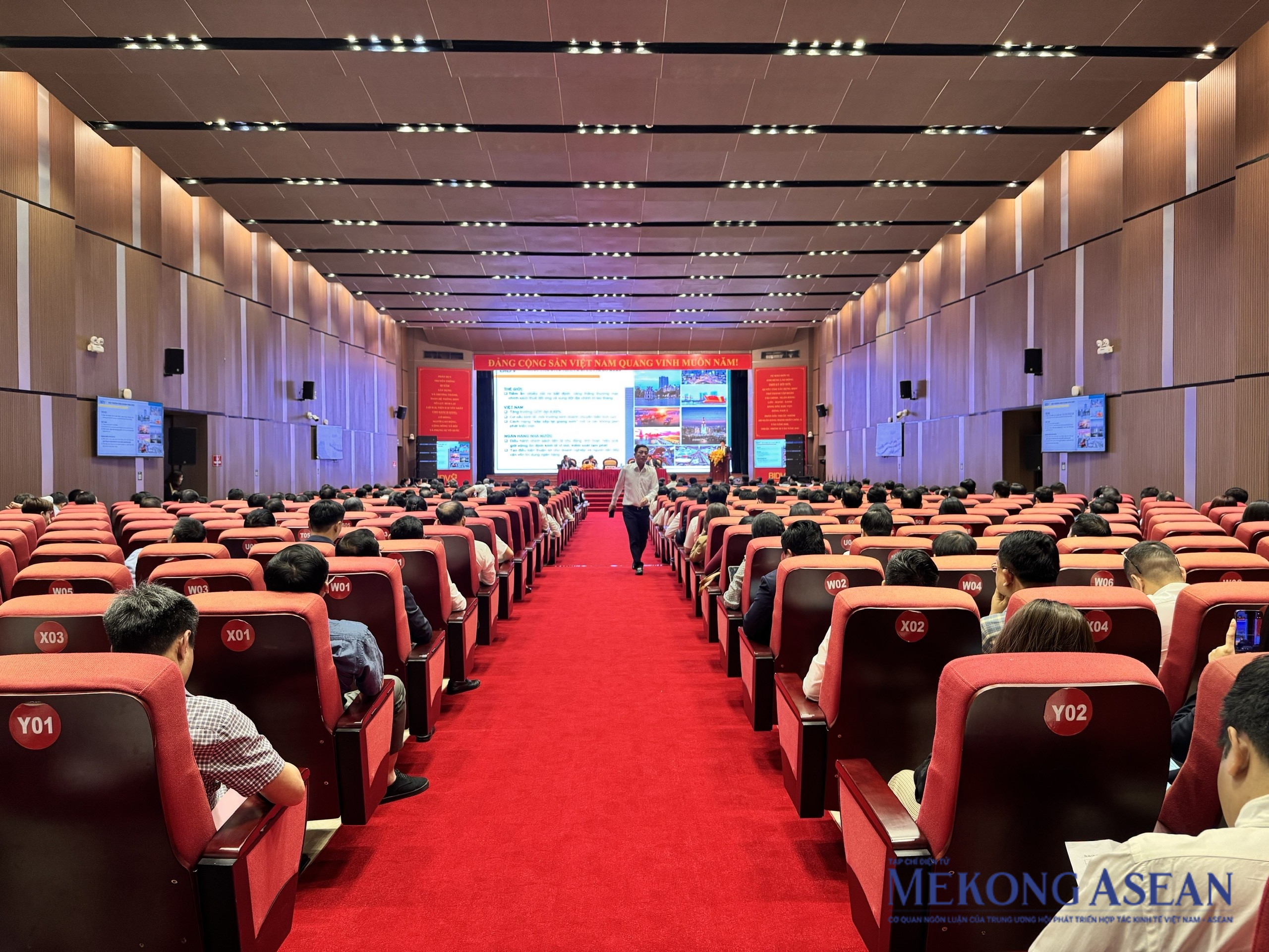 ĐHĐCĐ BIDV: Chủ tịch Phan Đức Tú nghỉ hưu từ 1/7, tăng vốn lên gần 100.000 tỷ đồng