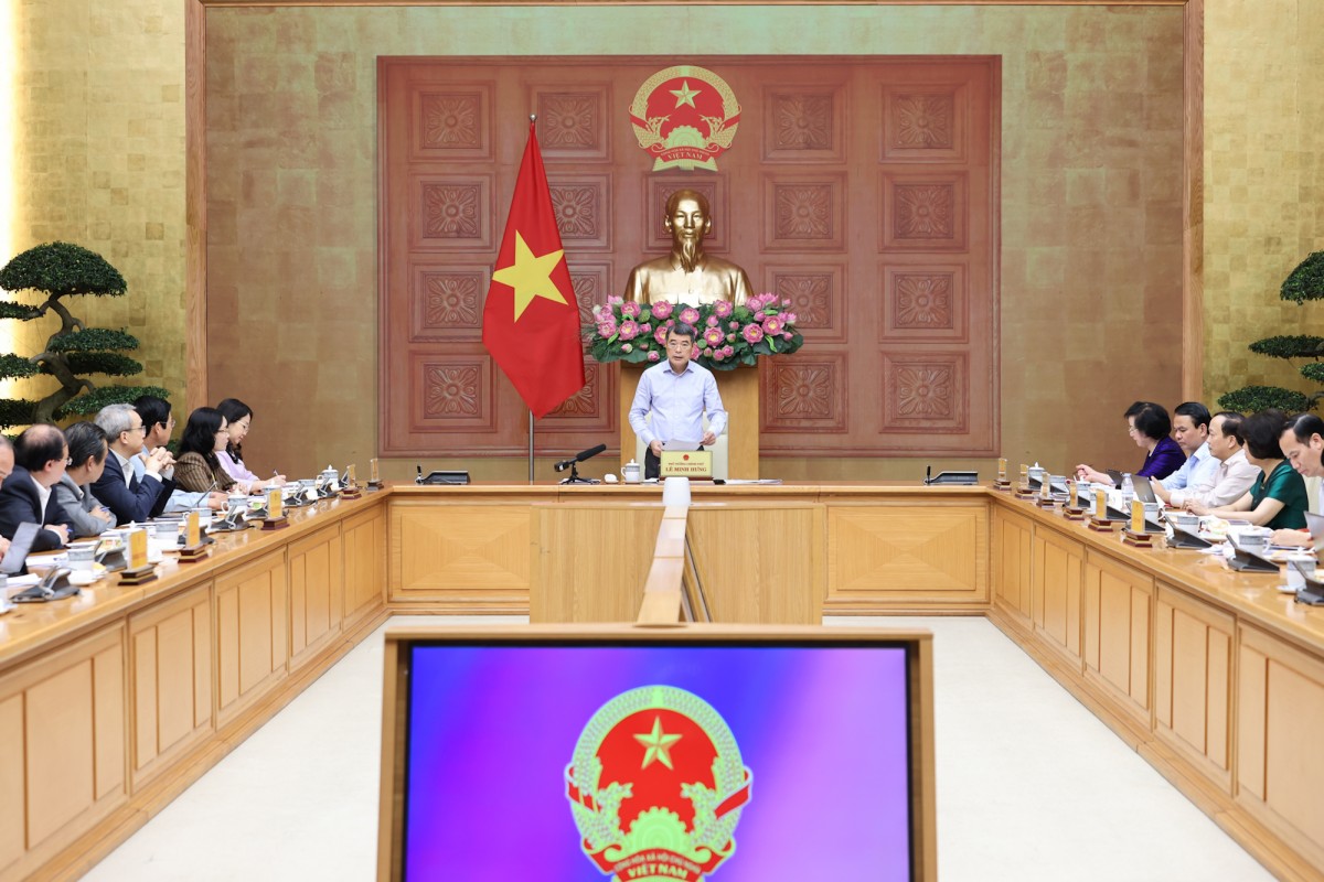 Thủ tướng Chính phủ Lê Minh Hưng chủ trì cuộc họp với Bộ Văn hóa, Thể thao và Du lịch. Ảnh: VGP.