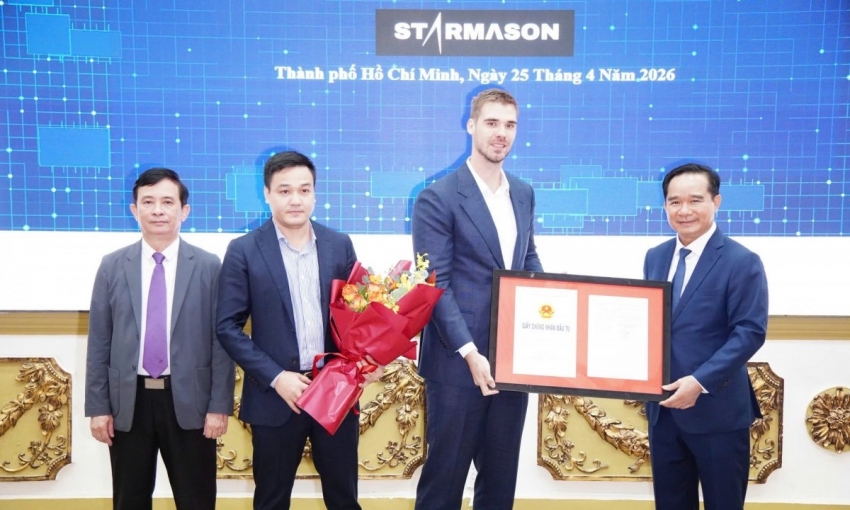 TP HCM trao giấy chứng nhận đầu tư cho 4 dự án công nghệ cao