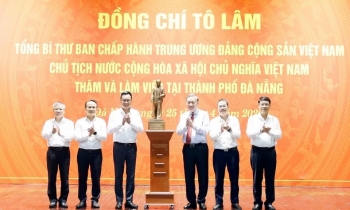 Xây dựng Đà Nẵng thành một cực tăng trưởng lớn