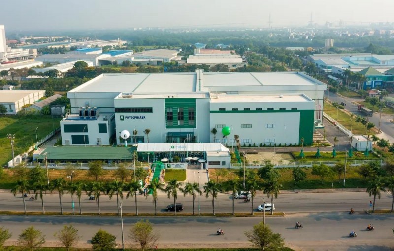 CTCP Dược liệu Trung ương 2 chuyên kinh doanh hàng hoá tân dược và dụng cụ y tế, cung cấp dịch vụ uỷ thác, giao nhận hàng hoá và kho bãi. Ảnh: 