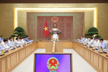Tháo gỡ điểm nghẽn đất đai, môi trường để tạo động lực tăng trưởng mới