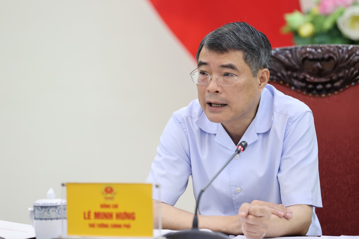 Thủ tướng Lê Minh Hưng chủ trì cuộc họp kiểm điểm tình hình, tháo gỡ các khó khăn, vướng mắc, thúc đẩy triển khai dự án đầu tư xây dựng Cảng hàng không quốc tế Long Thành giai đoạn 1 - Ảnh: VGP