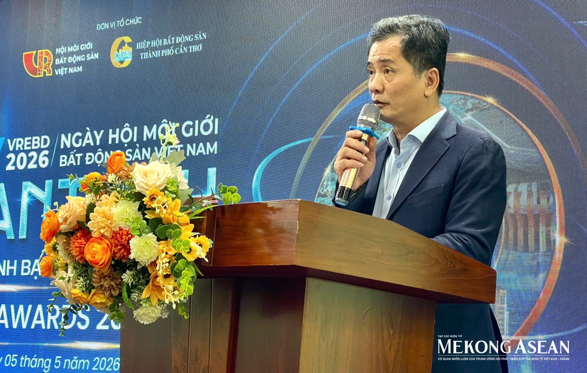 Nghề môi giới bất động sản tìm cách thoát danh xưng 'cò đất'