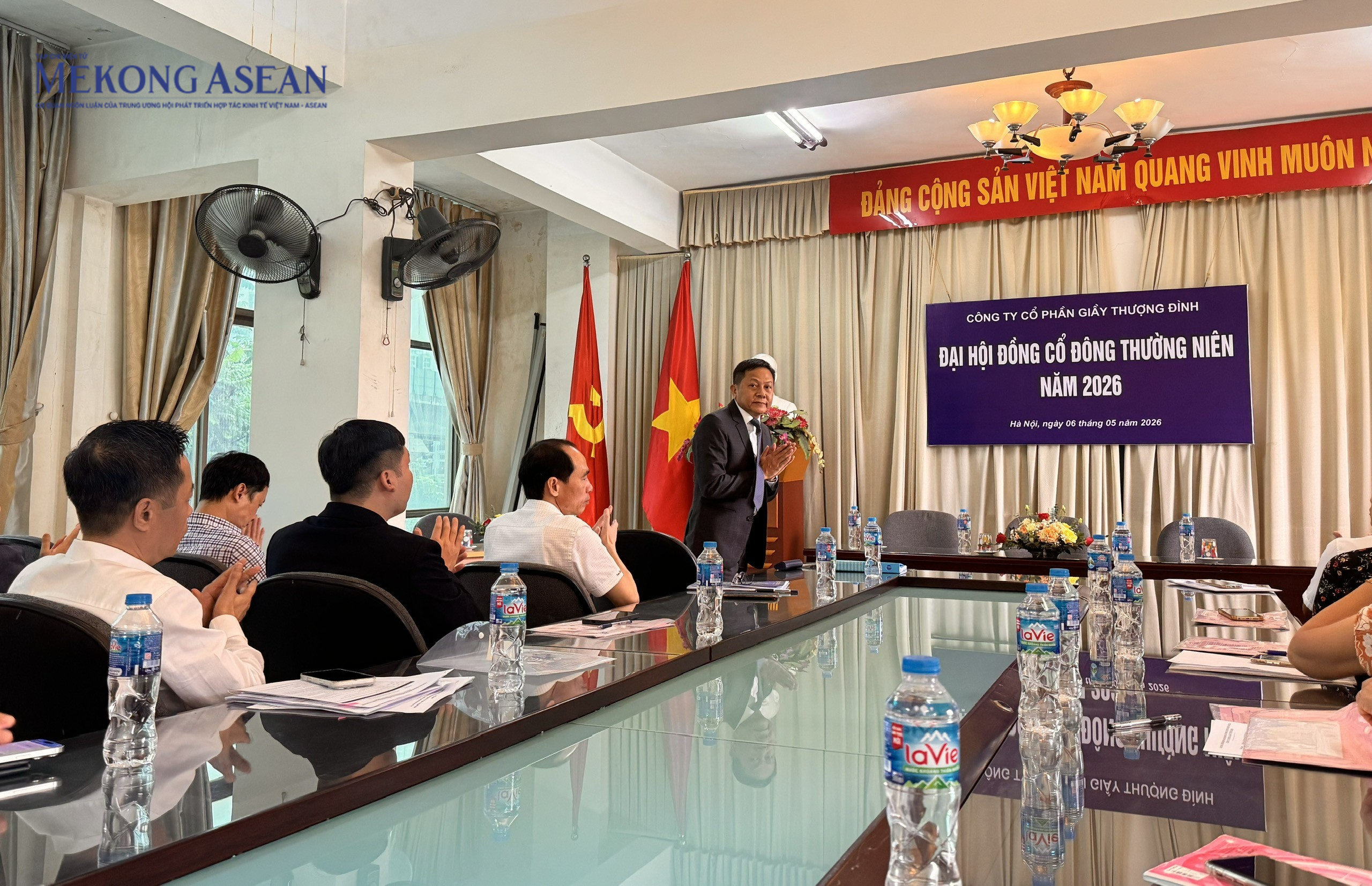 ĐHĐCĐ Giầy Thượng Đình: Đón cổ đông Vinaconex, phát hành 216,5 triệu cổ phiếu
