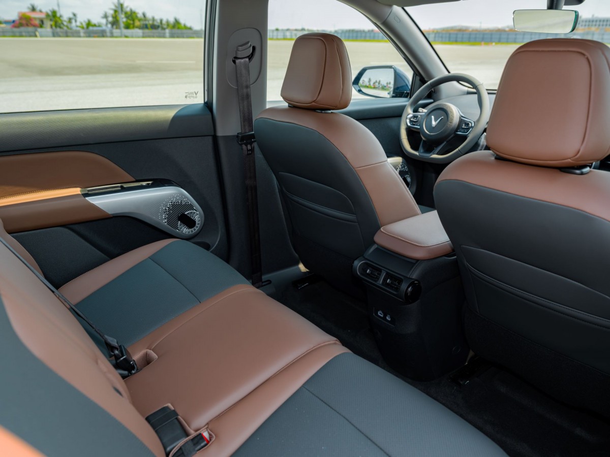 Chủ xe Vinfast MPV 7 nhận đặc quyền gần 3 năm không lo chi phí vận hành