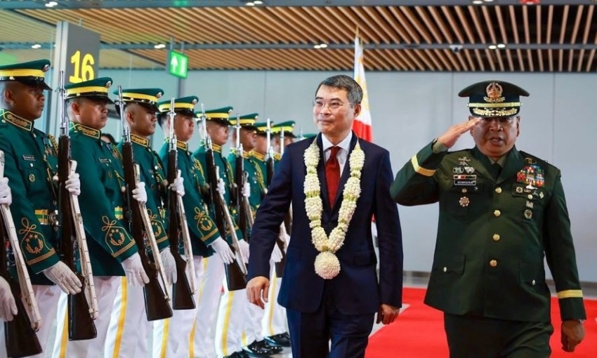 Thủ tướng Lê Minh Hưng tới Philippines tham dự Hội nghị Cấp cao ASEAN 48