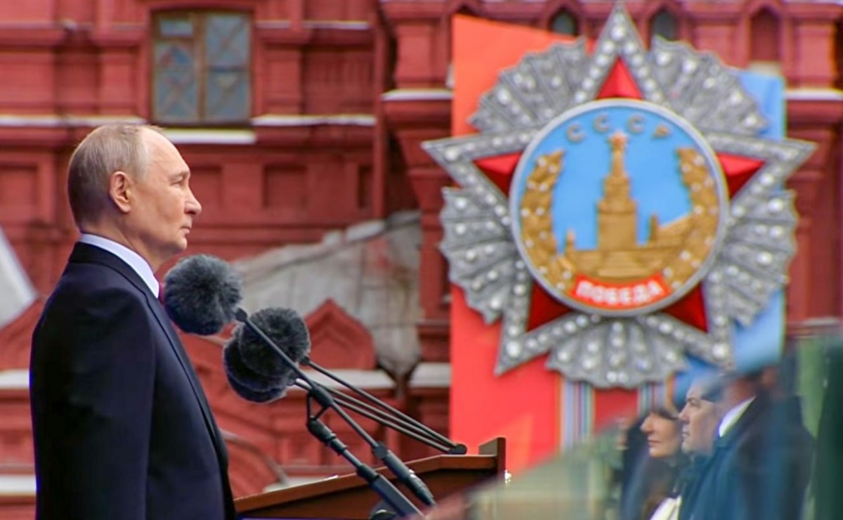 Tổng thống Nga Vladimir Putin tại Quảng trường Đỏ ngày 9/5. Ảnh: Bộ Ngoại giao Nga