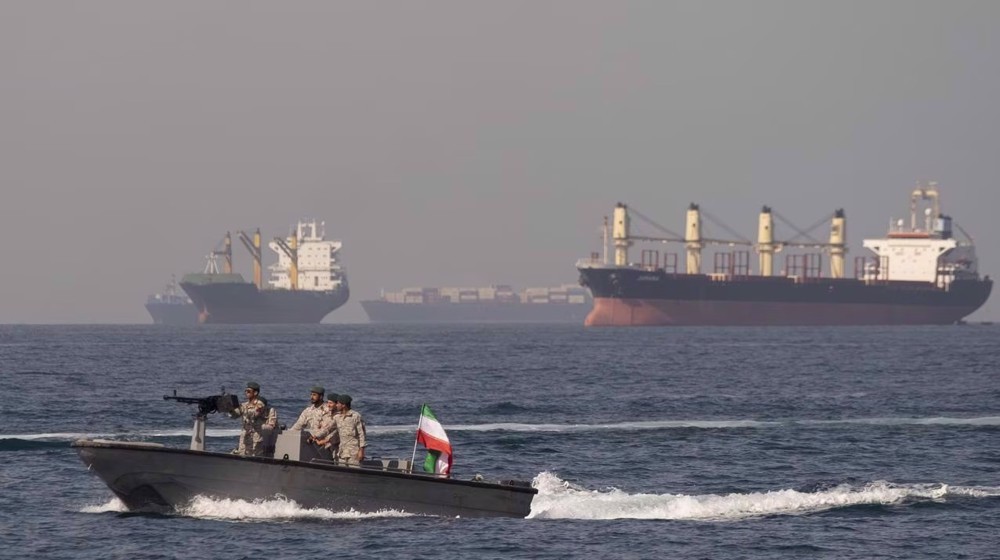 Iran cảnh báo đáp trả châu Âu tại Eo biển Hormuz