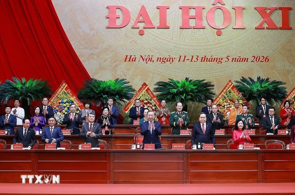 Đoàn Chủ tịch điều hành phiên khai mạc Đại hội XI Mặt trận Tổ quốc Việt Nam. Ảnh: TTXVN.