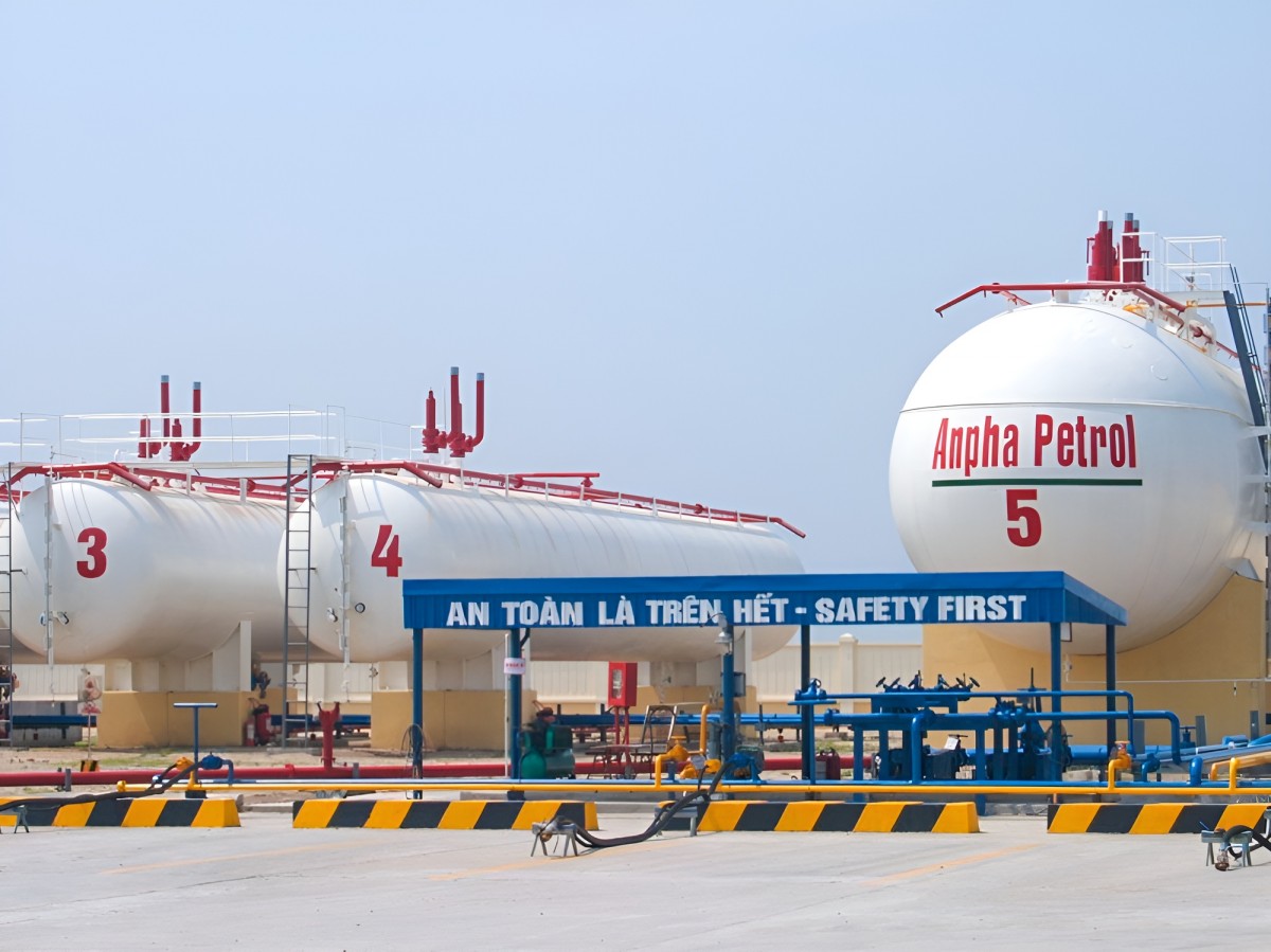 Cổ phiếu tăng mạnh đầu tháng 5, Anpha Petrol kinh doanh như thế nào