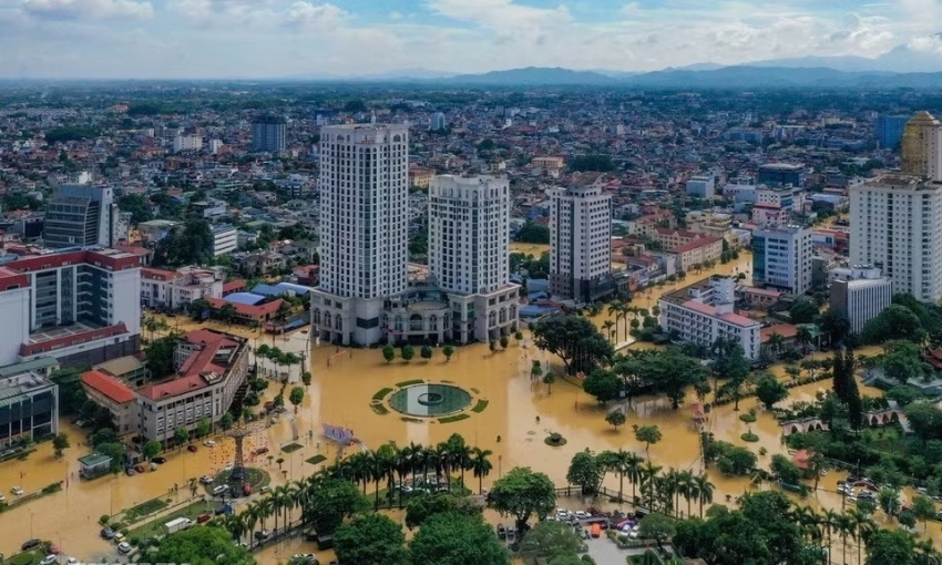 Nâng cao kỹ năng tác nghiệp an toàn cho phóng viên trong thiên tai