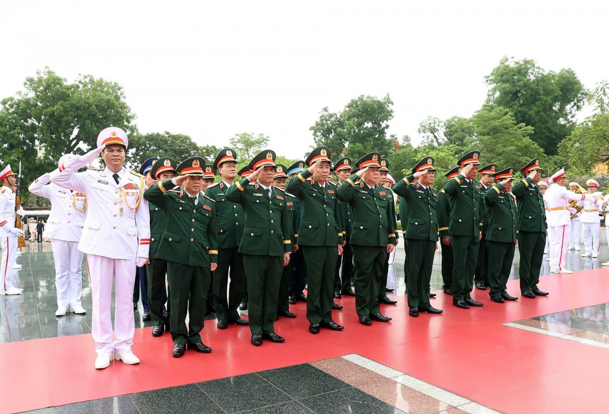 Lãnh đạo Đảng, Nhà nước vào Lăng viếng Chủ tịch Hồ Chí Minh