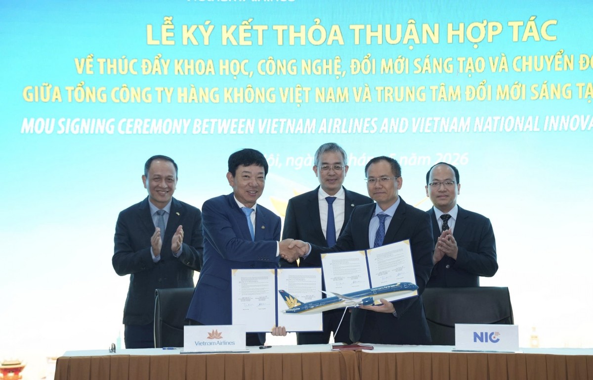 Vietnam Airlines hợp tác với NIC thúc đẩy đổi mới sáng tạo lĩnh vực hàng không. Ảnh: VNA