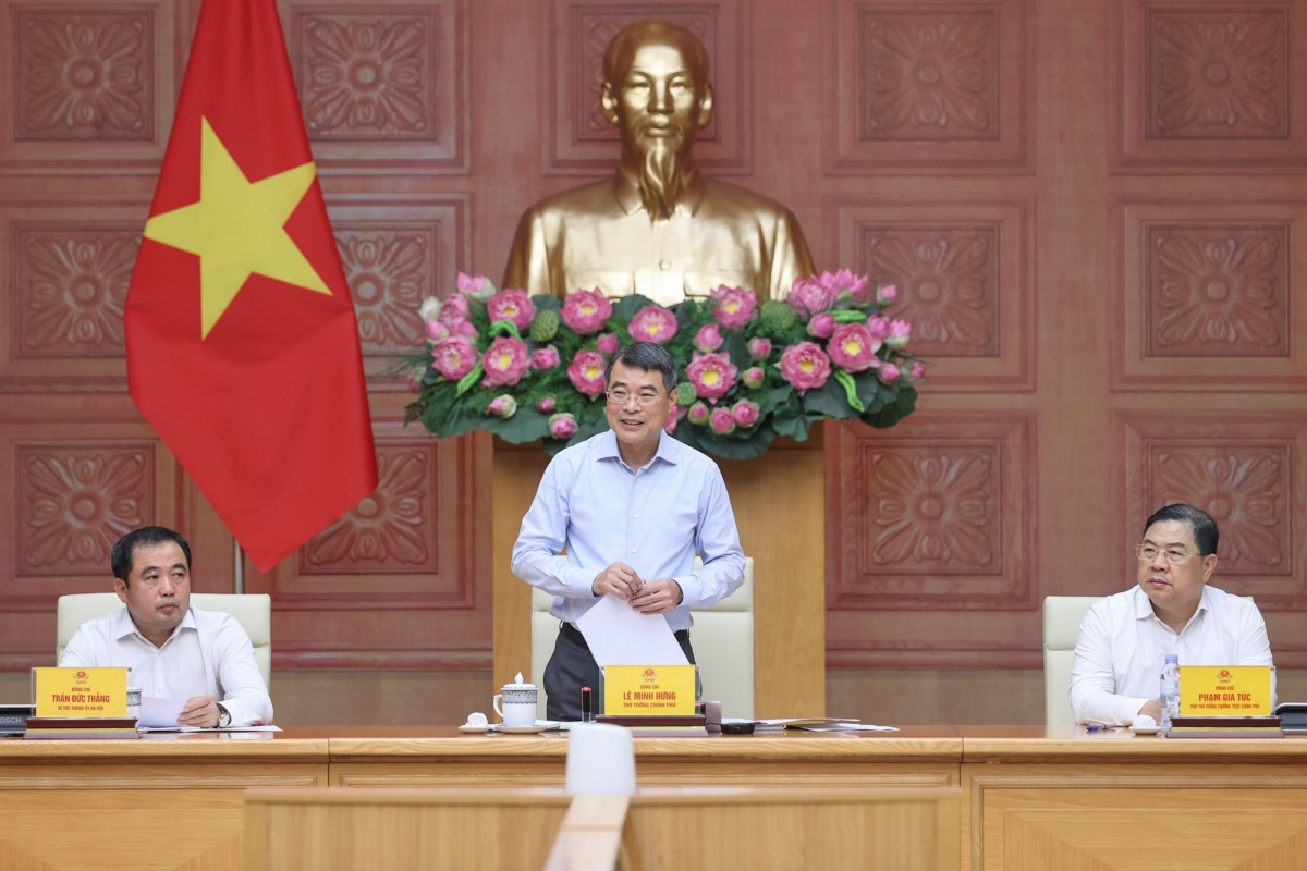 Thủ tướng Lê Minh Hưng chủ trì cuộc làm việc với UBND TP Hà Nội và các bộ, ngành về phát triển nhà ở cho thuê trên địa bàn Thủ đô - Ảnh: VGP