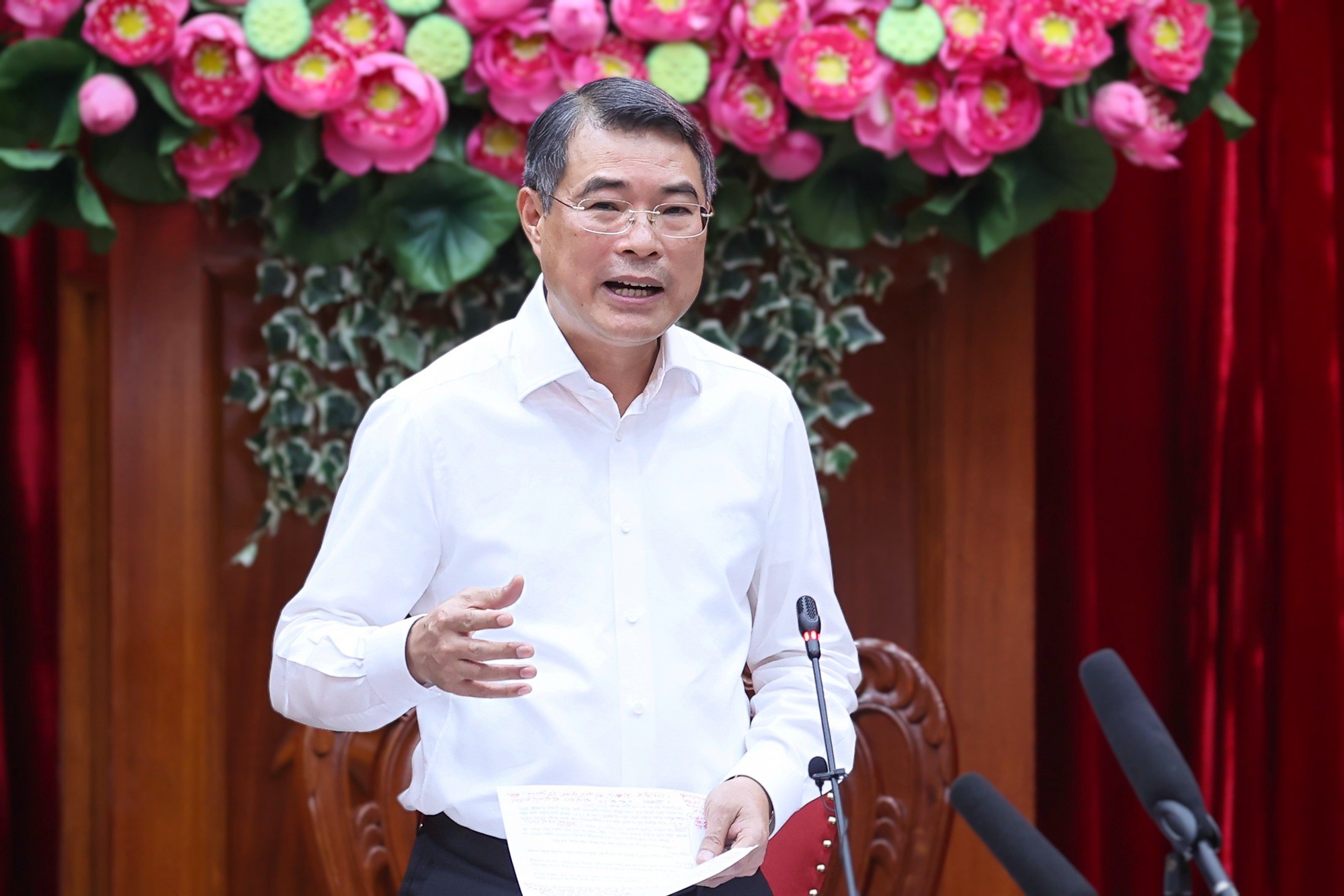 Thủ tướng Chính phủ Lê Minh Hưng phát biểu chỉ đạo tại buổi làm việc. Ảnh: VGP.