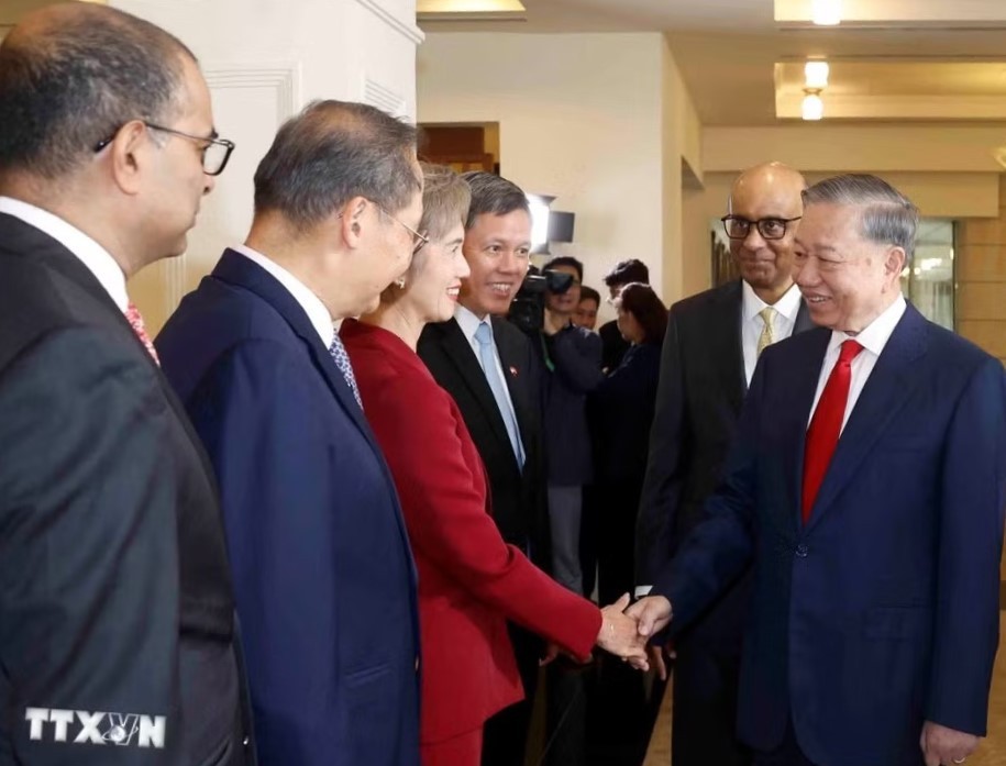 Lễ đón trọng thể Tổng Bí thư, Chủ tịch nước Tô Lâm tại Singapore