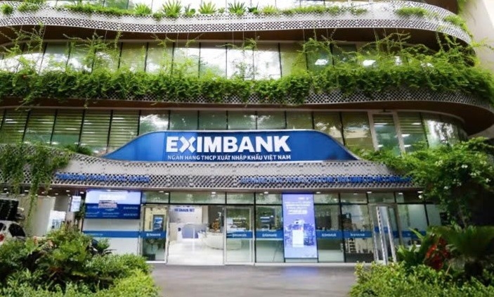 Thêm một phó tổng giám đốc của Eximbank nộp đơn từ nhiệm