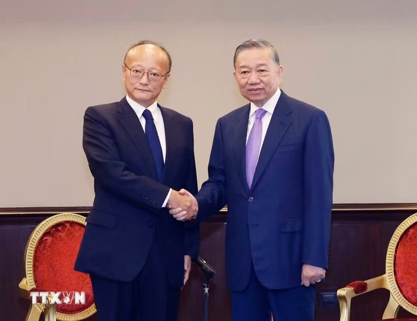Tổng Bí thư, Chủ tịch nước Tô Lâm tiếp ông Masato Kanda, Chủ tịch Ngân hàng Phát triển châu Á (ADB). (Ảnh: Thống Nhất/TTXVN)