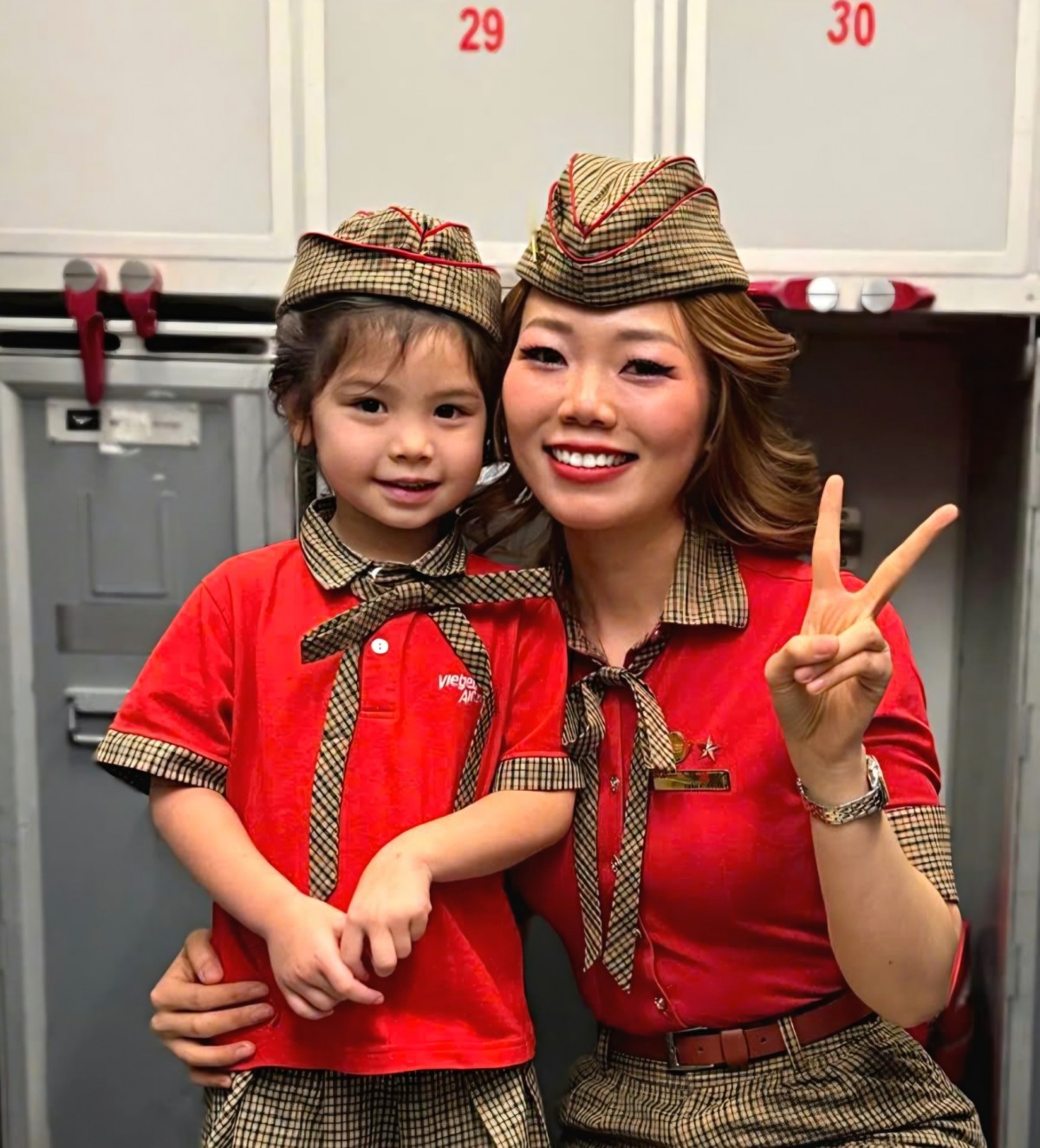Phi hành đoàn Vietjet - Đại sứ của lòng hiếu khách và tinh thần tiên phong