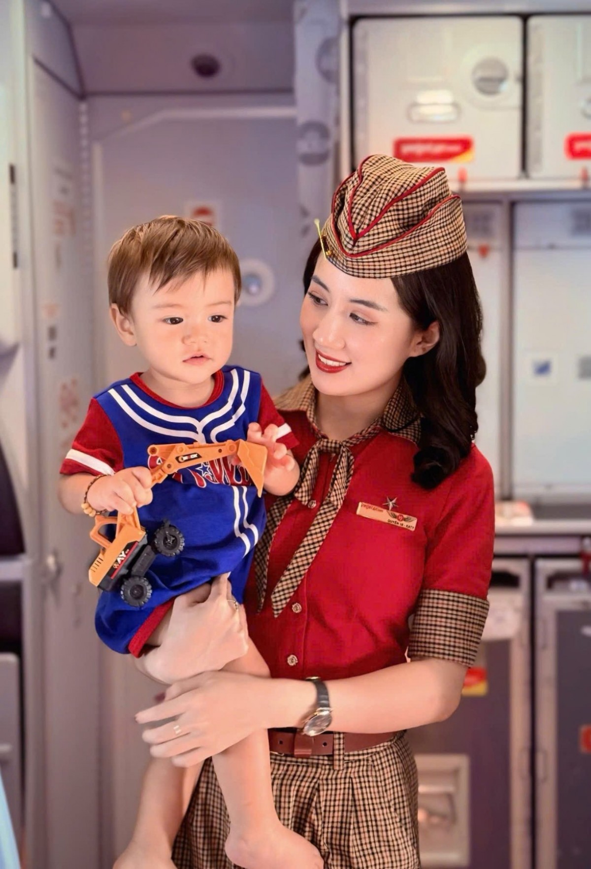 Phi hành đoàn Vietjet - Đại sứ của lòng hiếu khách và tinh thần tiên phong