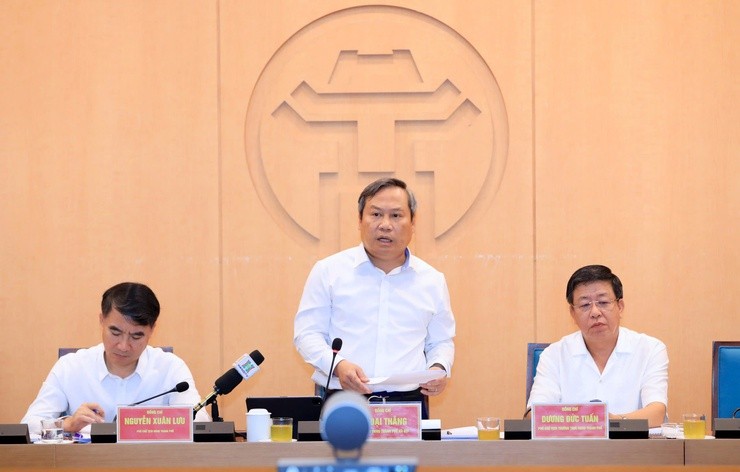 Chủ tịch UBND thành phố Hà Nội Vũ Đại Thắng, Trưởng Ban Tổ chức Hội nghị Xúc tiến đầu tư năm 2026 phát biểu tại cuộc họp. Ảnh: Lê Hải
