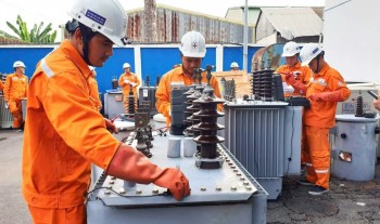 EVN hết lỗ lũy kế, có hơn 150.000 tỷ đồng gửi ngân hàng