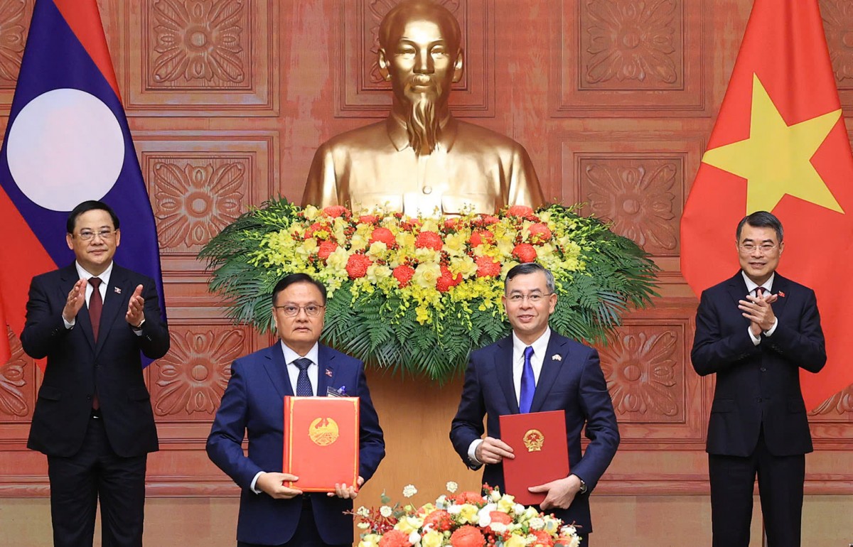 Việt Nam - Lào tăng cường hợp tác tài chính giai đoạn 2026 - 2030