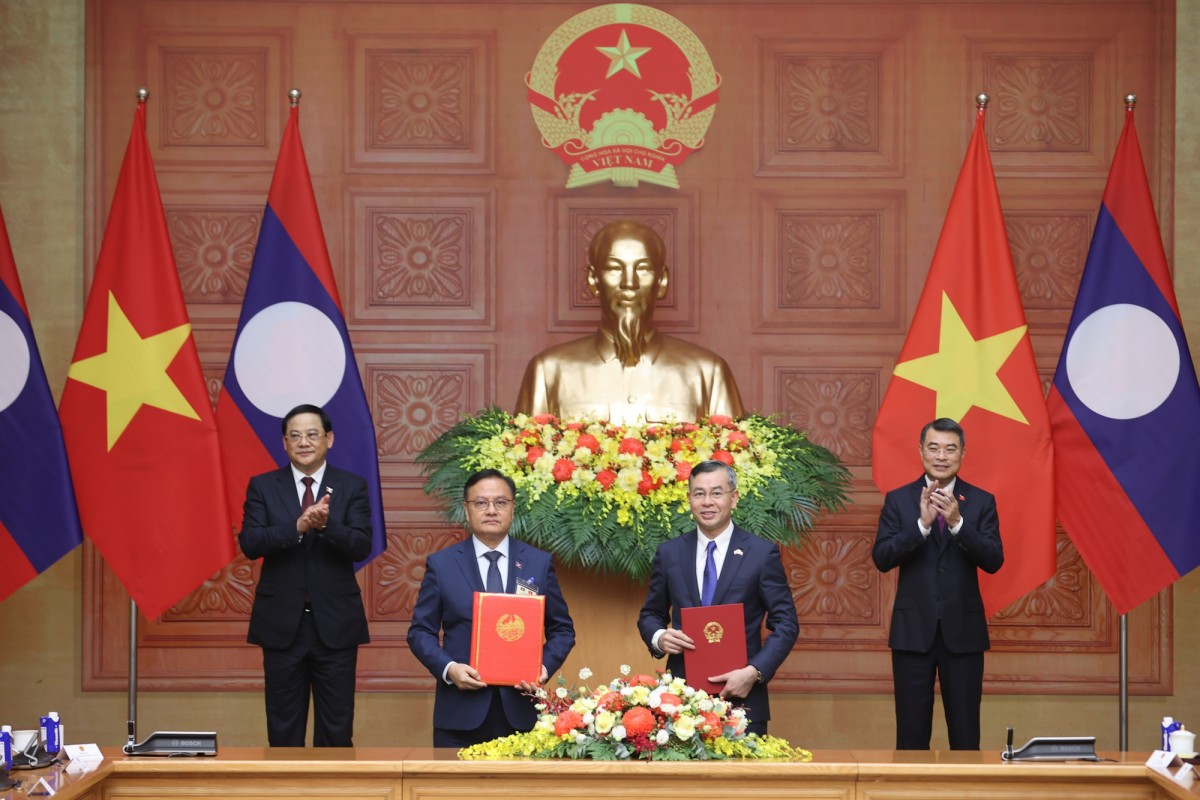 Việt Nam - Lào thúc đẩy hợp tác kinh tế từ hữu nghị sang hiệu quả