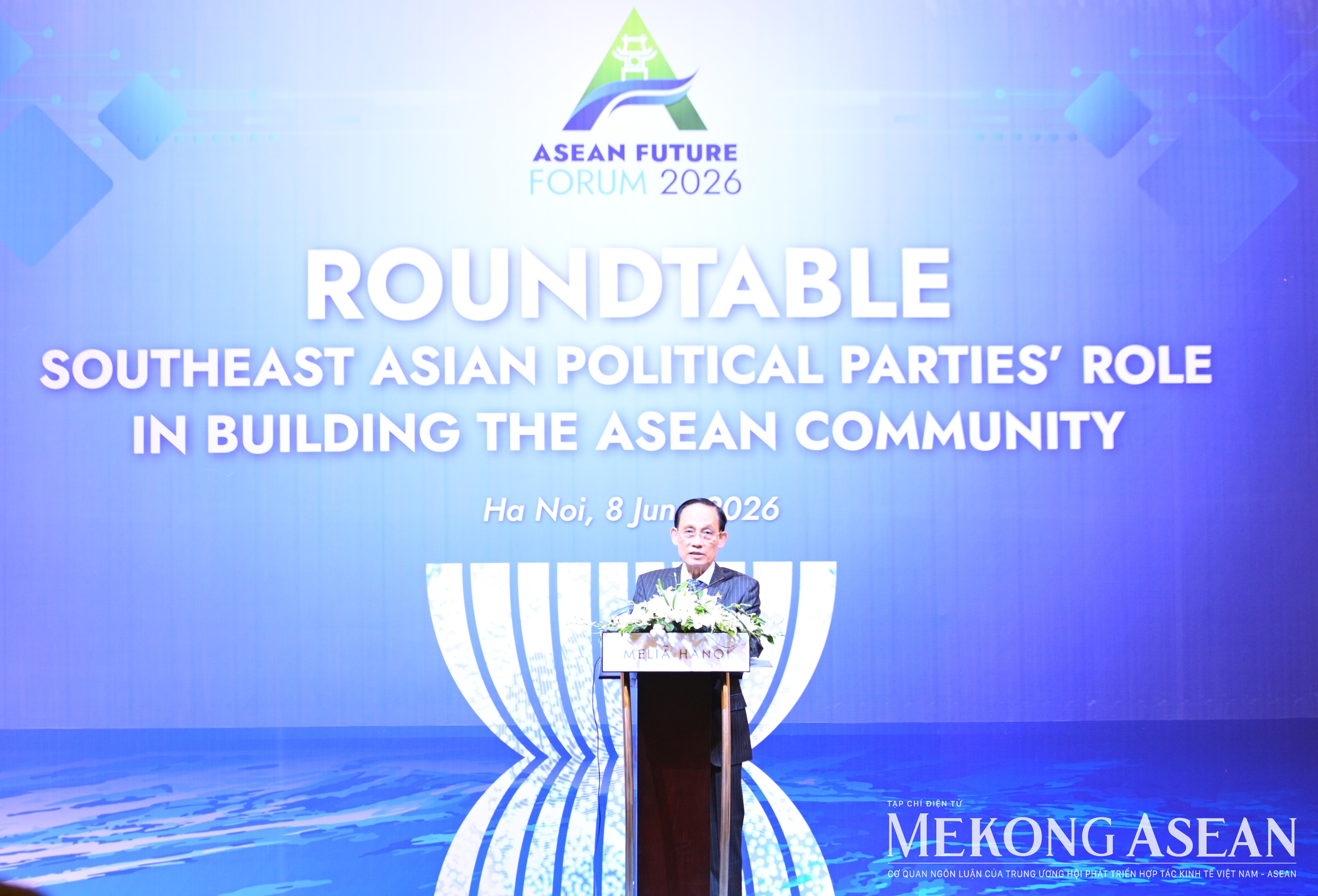 'Tăng cường hợp tác chính đảng sẽ giúp đưa ASEAN đến gần người dân hơn'