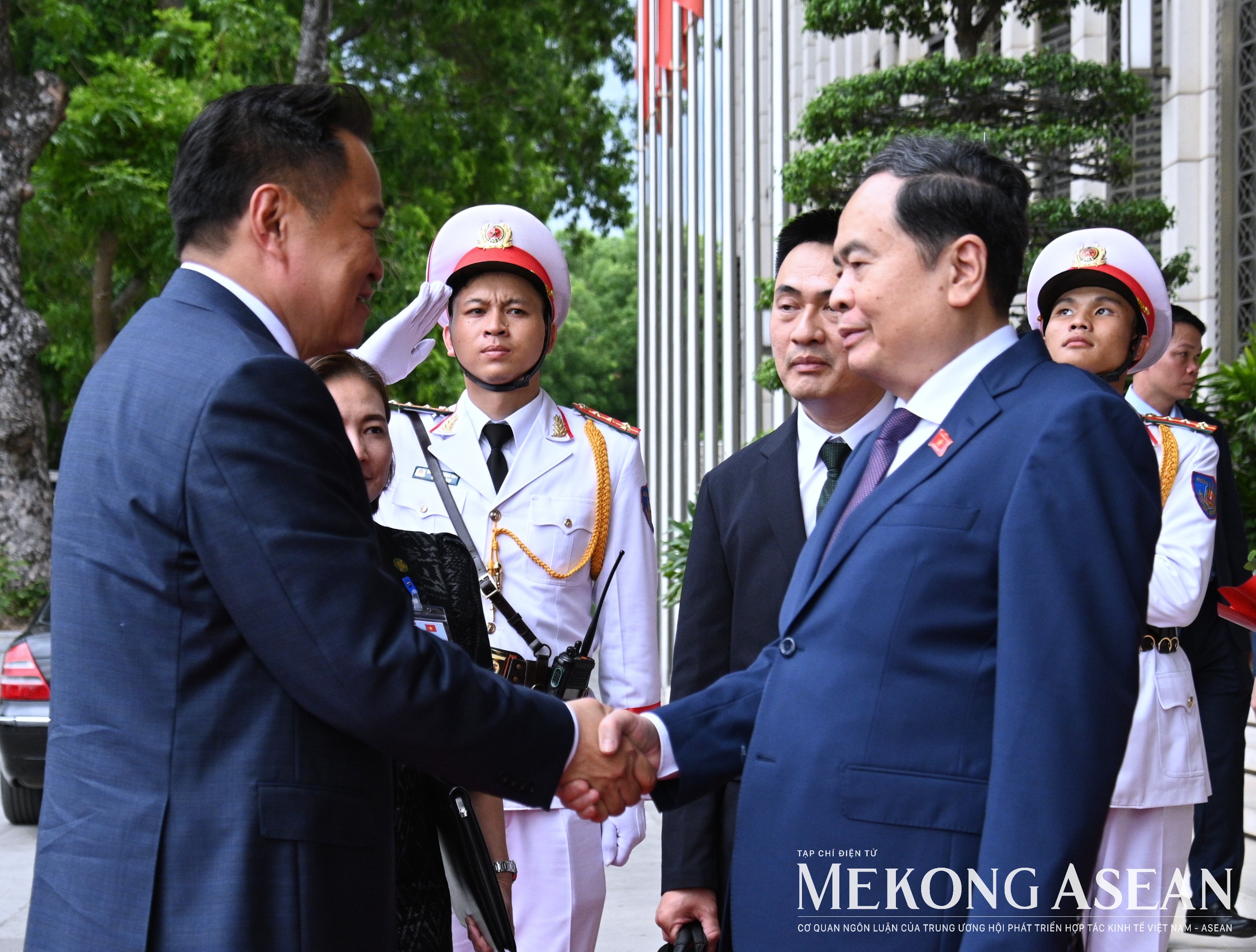 Chủ tịch Quốc hội Trần Thanh Mẫn hội kiến Thủ tướng Thái Lan