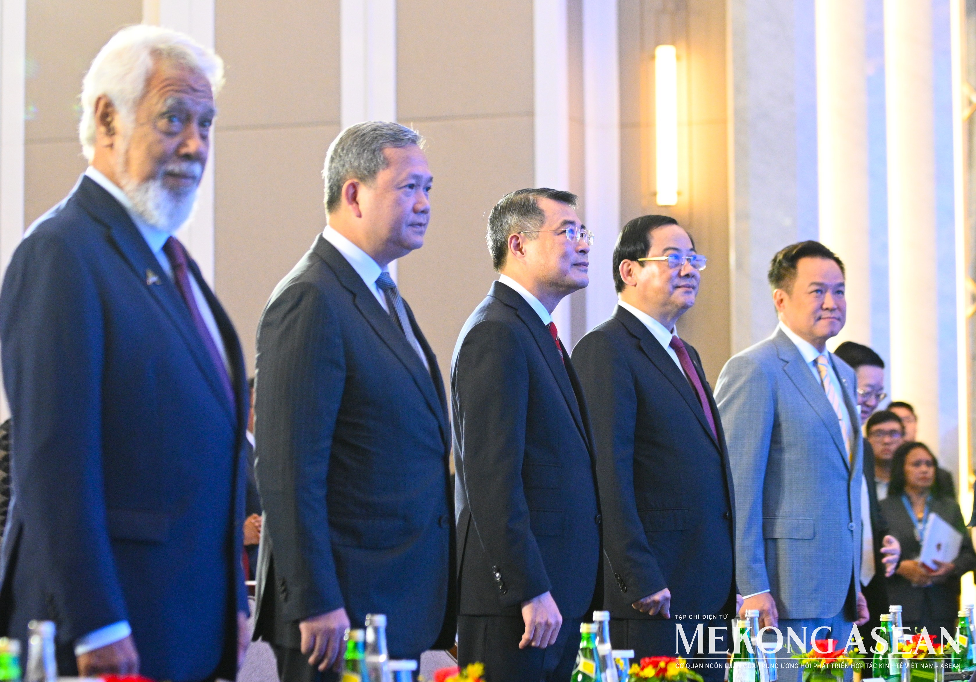 Thủ tướng: 'ASEAN cần trở thành chủ thể tích cực định hình các xu thế toàn cầu'