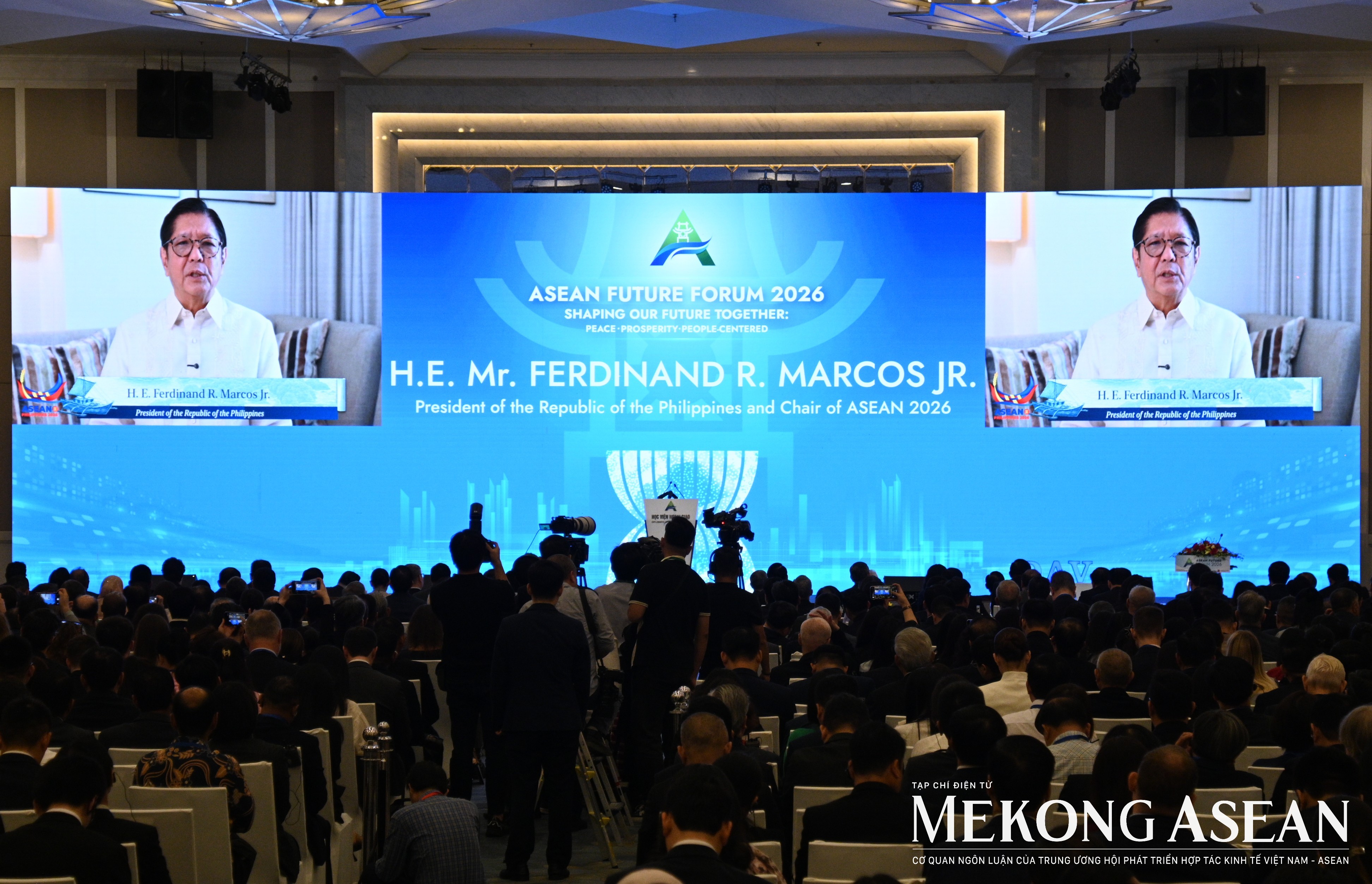 Các nhà lãnh đạo ASEAN đề cao đoàn kết, tự cường trước biến động toàn cầu