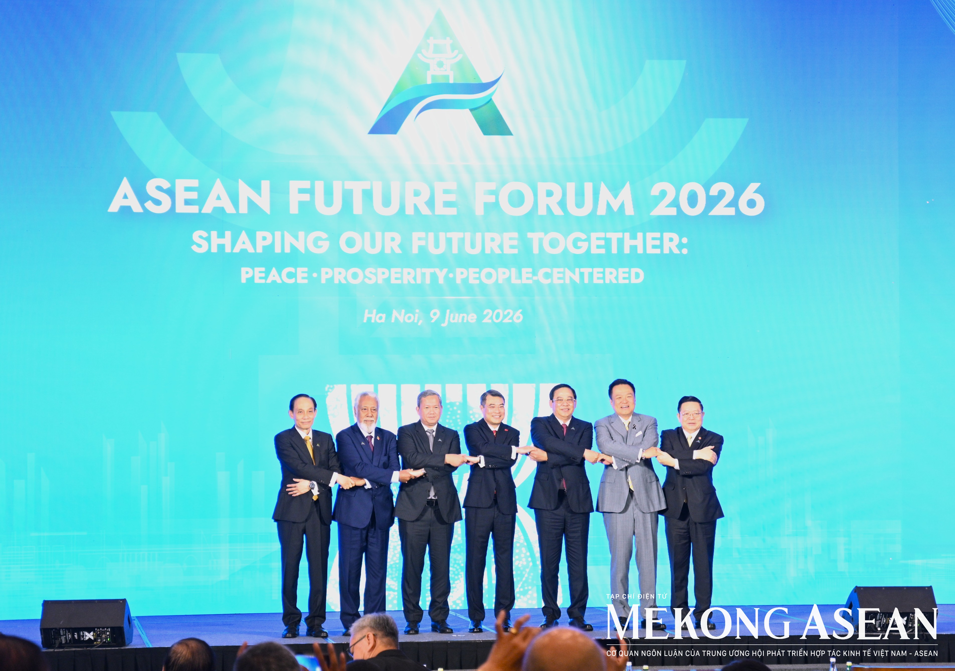 Các nhà lãnh đạo ASEAN đề cao đoàn kết, tự cường trước biến động toàn cầu