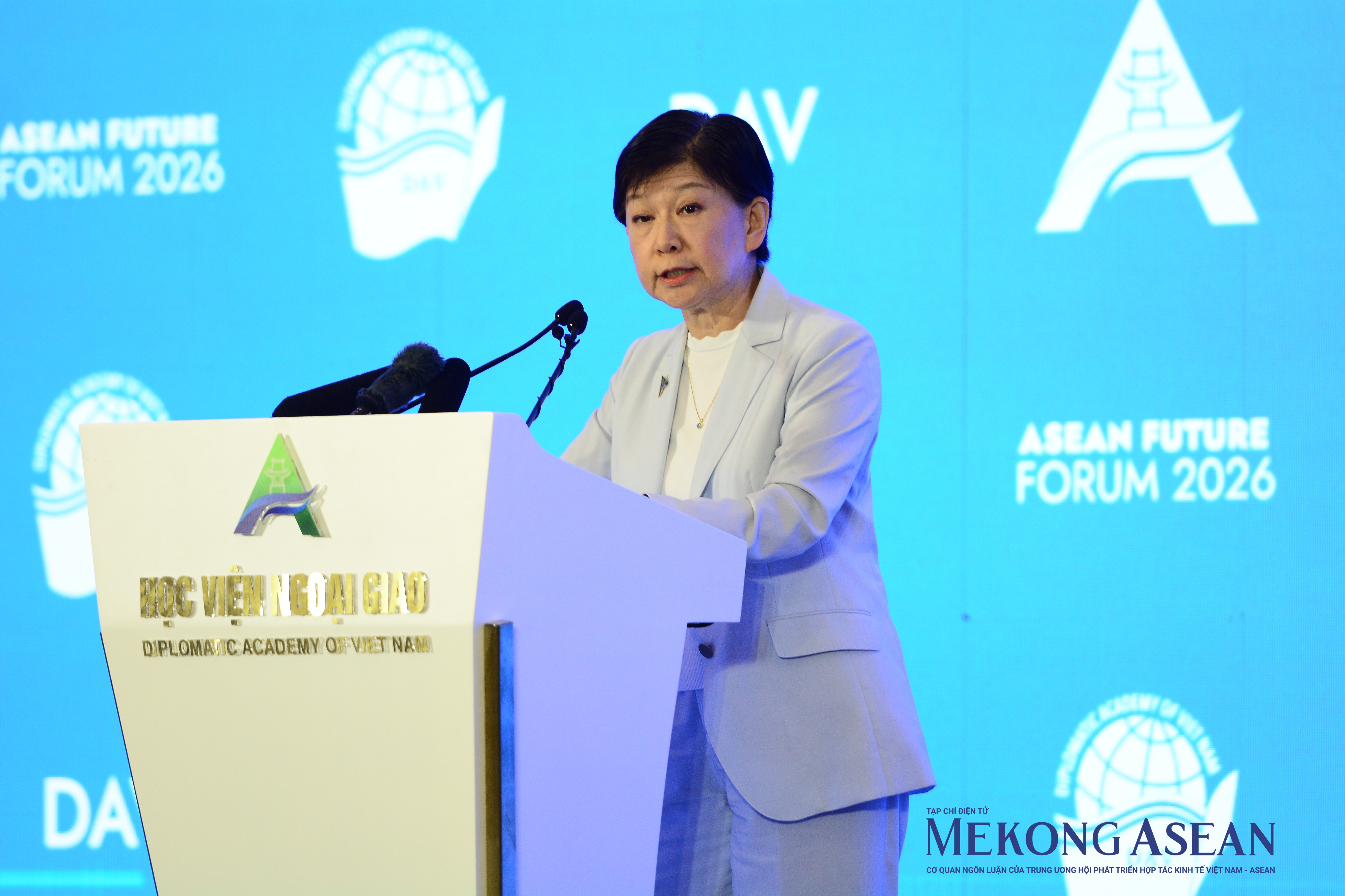 Các nhà lãnh đạo ASEAN đề cao đoàn kết, tự cường trước biến động toàn cầu