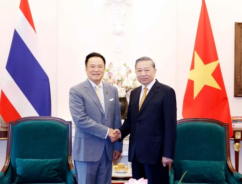 Tổng Bí thư, Chủ tịch nước Tô Lâm tiếp Thủ tướng Thái Lan Anutin Charnvirakul. (Ảnh: Thống Nhất/TTXVN)