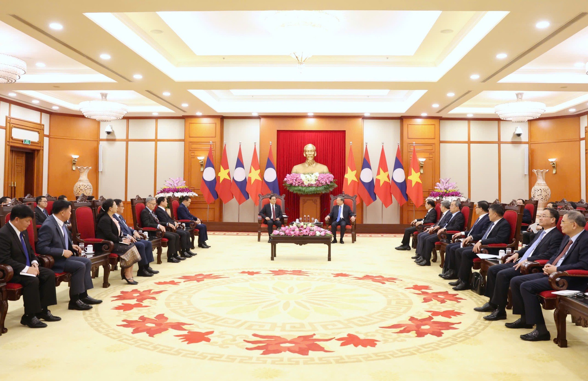 Tổng Bí thư, Chủ tịch nước Tô Lâm tiếp Thủ tướng Lào Sonexay Siphandone